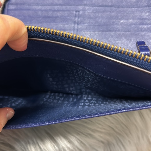 Wallet. - Picture 4 of 5